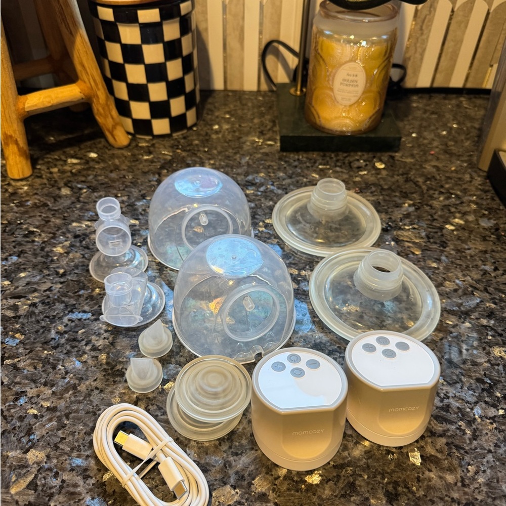 Electric Double Breast Pump Accessories Set in Clear/White